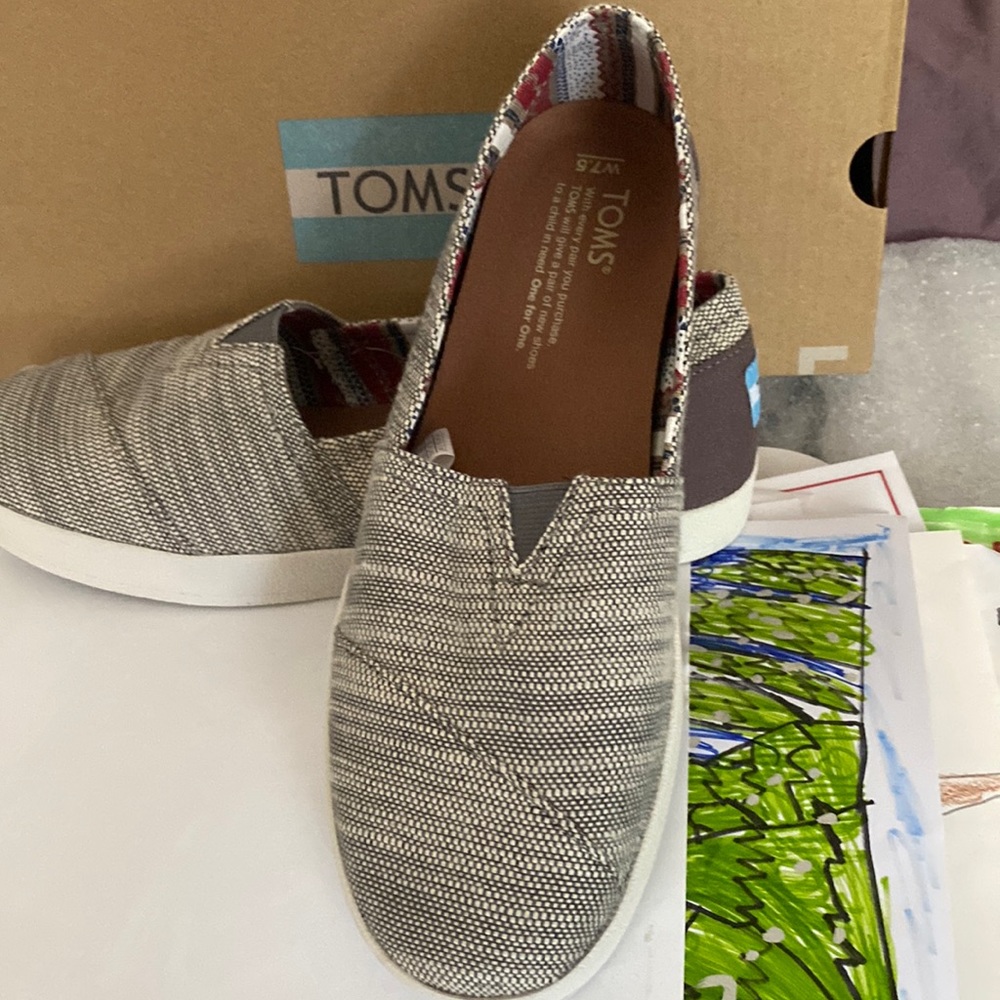 Womens Tom’s Avalon